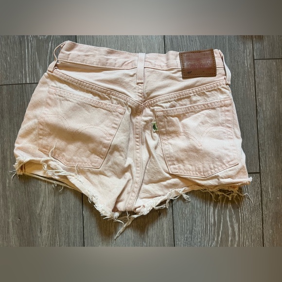 Levi’s Peach Orange Cut-Off Shorts Size 26 - Picture 5 of 8